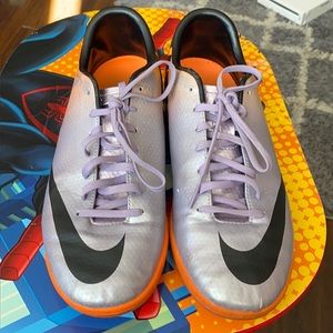 Mercurial Nike shoes used